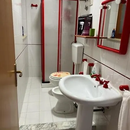 Casa Vacanze A Mare Tatil Evi